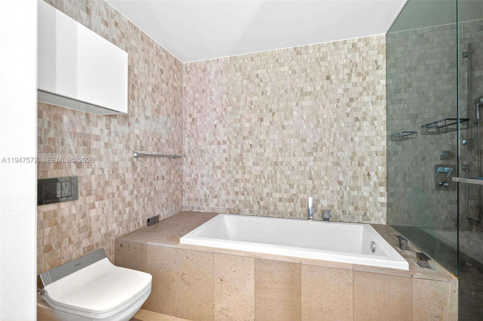 Reach Brickell at 68 6 St, Miami, FL 33131 - For Rent photo 19