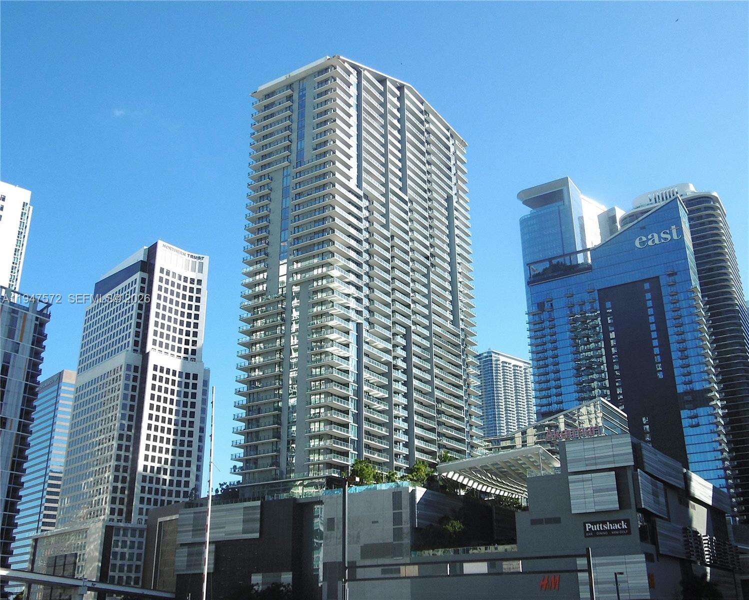 Reach Brickell at 68 6 St, Miami, FL 33131 - For Rent photo 4