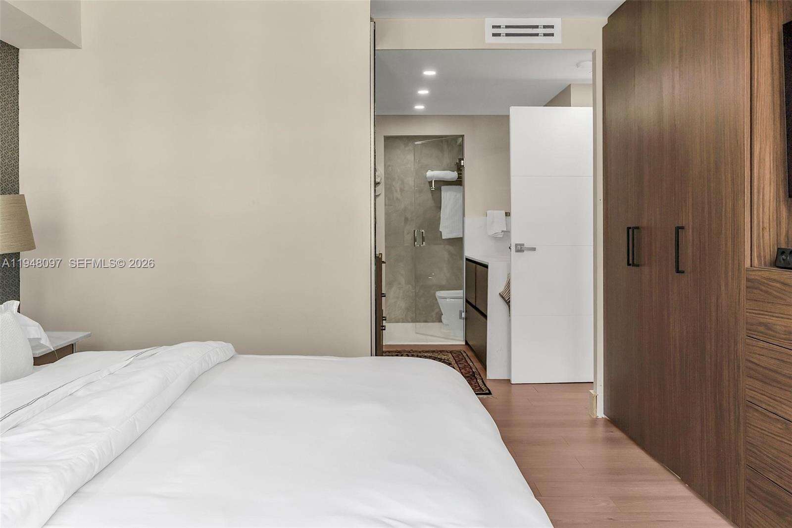 Brickell Place at 1865 Brickell Ave, Miami, FL 33129 - For Rent photo 31