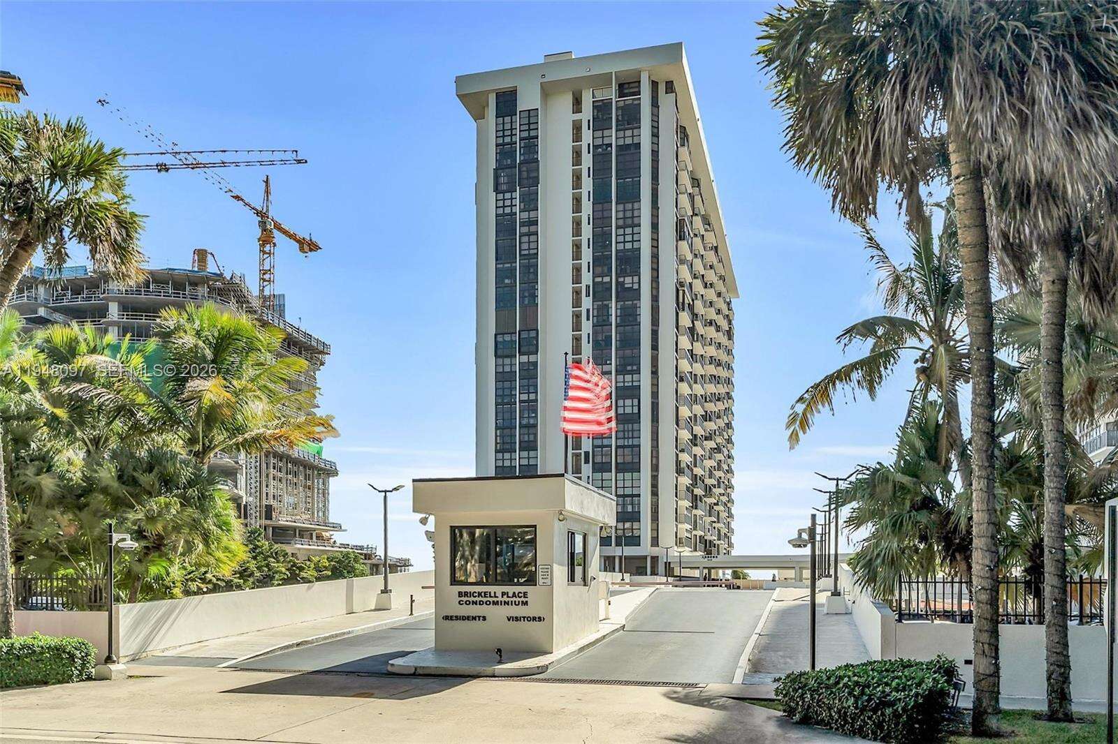Brickell Place at 1865 Brickell Ave, Miami, FL 33129 - For Rent photo 42