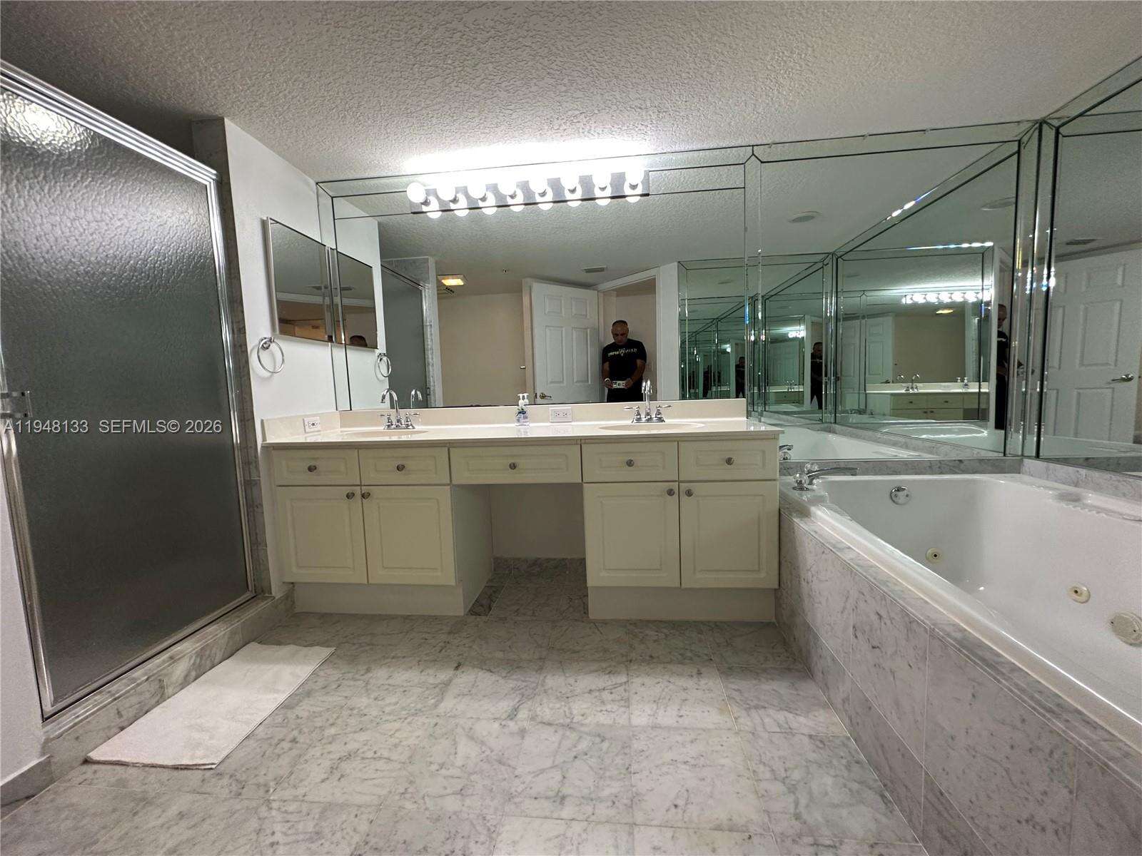 Florida Ocean Club at 17275 Collins Ave, Sunny Isles Beach, FL 33160 - For Rent photo 12