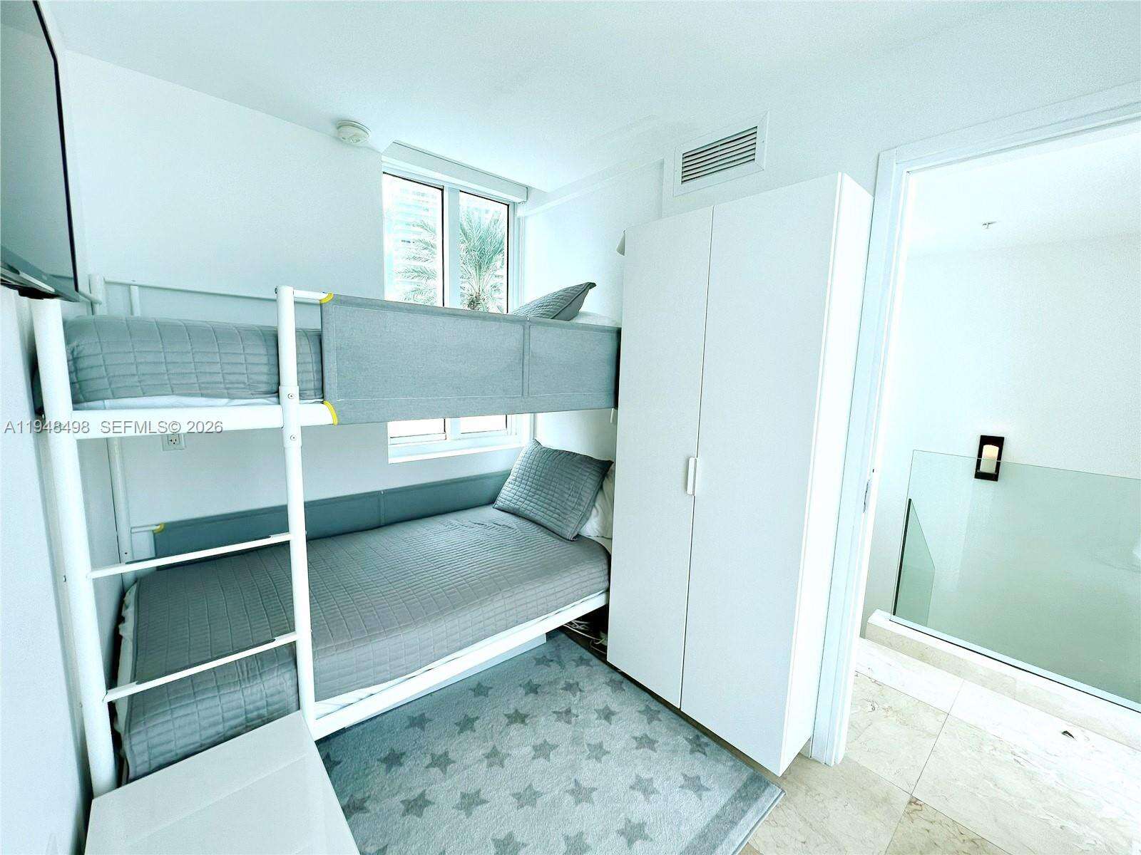 Continuum North Tower at 50 Pointe Dr, Miami Beach, FL 33139 - For Rent photo 19