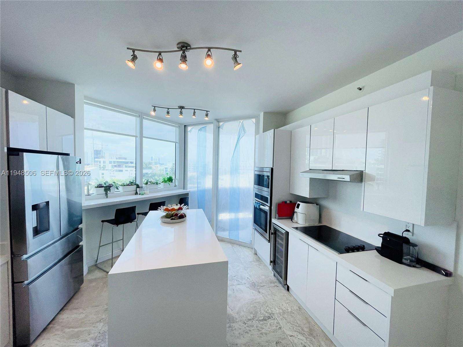 Portofino Tower at 300 Pointe Dr, Miami Beach, FL 33139 - For Rent photo 11