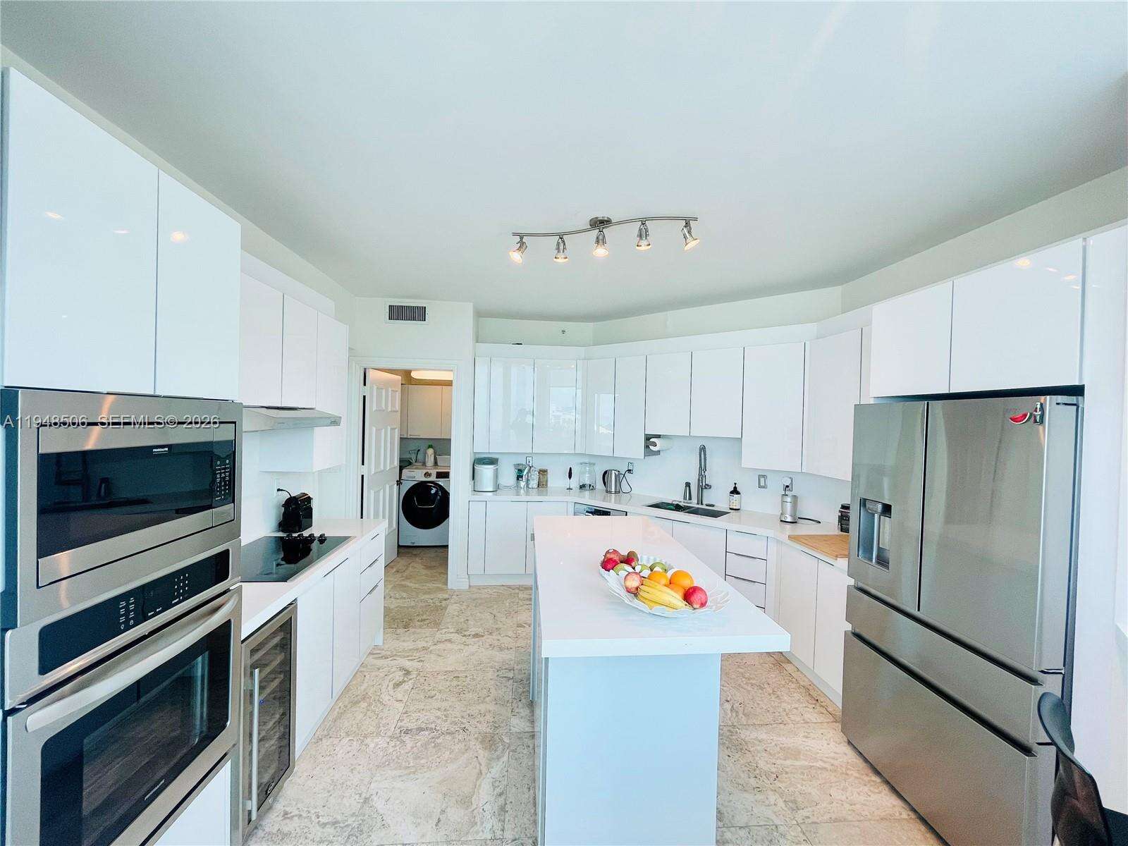 Portofino Tower at 300 Pointe Dr, Miami Beach, FL 33139 - For Rent photo 12
