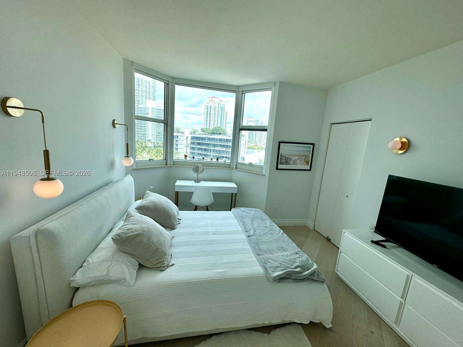 Portofino Tower at 300 Pointe Dr, Miami Beach, FL 33139 - For Rent photo 21