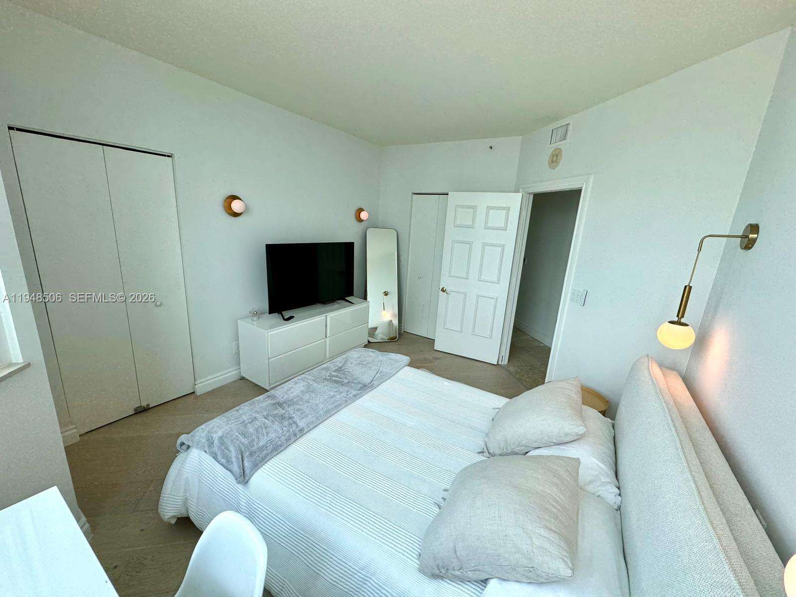Portofino Tower at 300 Pointe Dr, Miami Beach, FL 33139 - For Rent photo 22