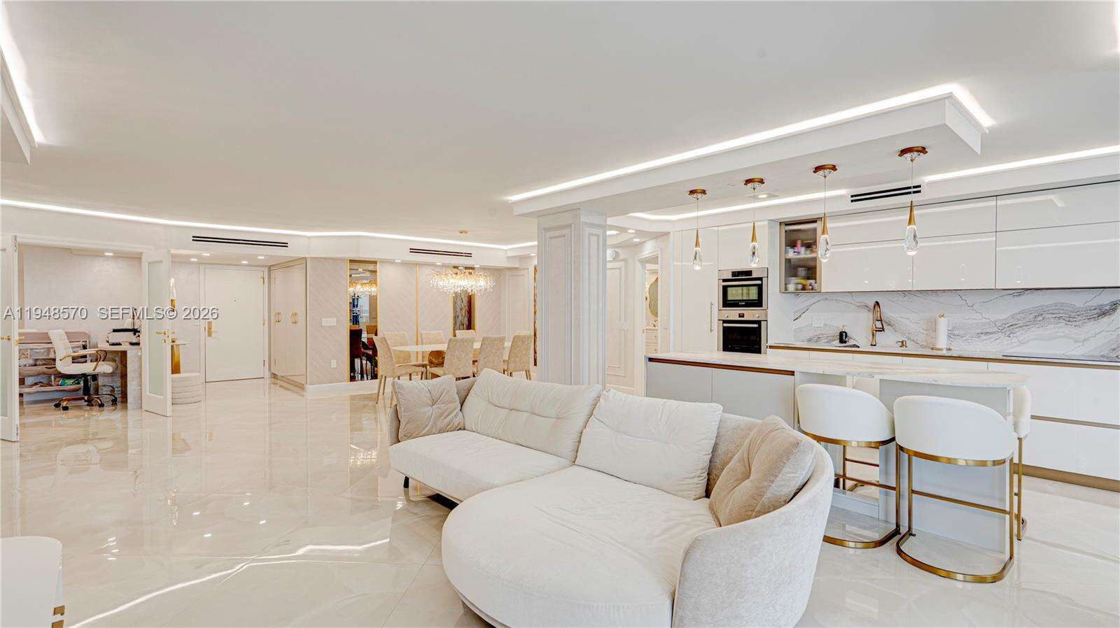 Sands Pointe at 16711 Collins Ave, Sunny Isles Beach, FL 33160 - For Rent photo 14