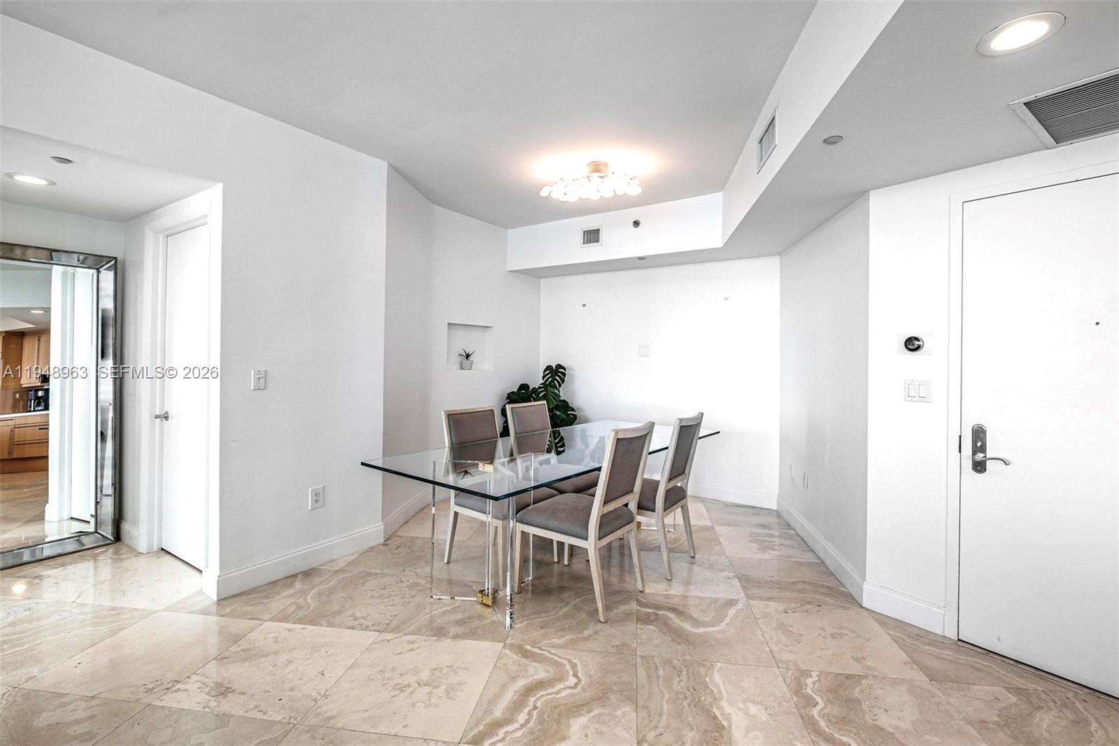 Murano At Portofino at 1000 Pointe Dr, Miami Beach, FL 33139 - For Rent photo 22