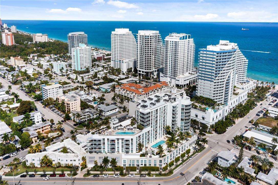 Tiffany House at 401 Birch, Fort Lauderdale, FL 33304 - For Rent photo 1