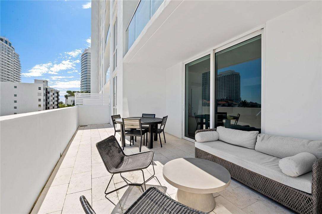 Tiffany House at 401 Birch, Fort Lauderdale, FL 33304 - For Rent photo 2