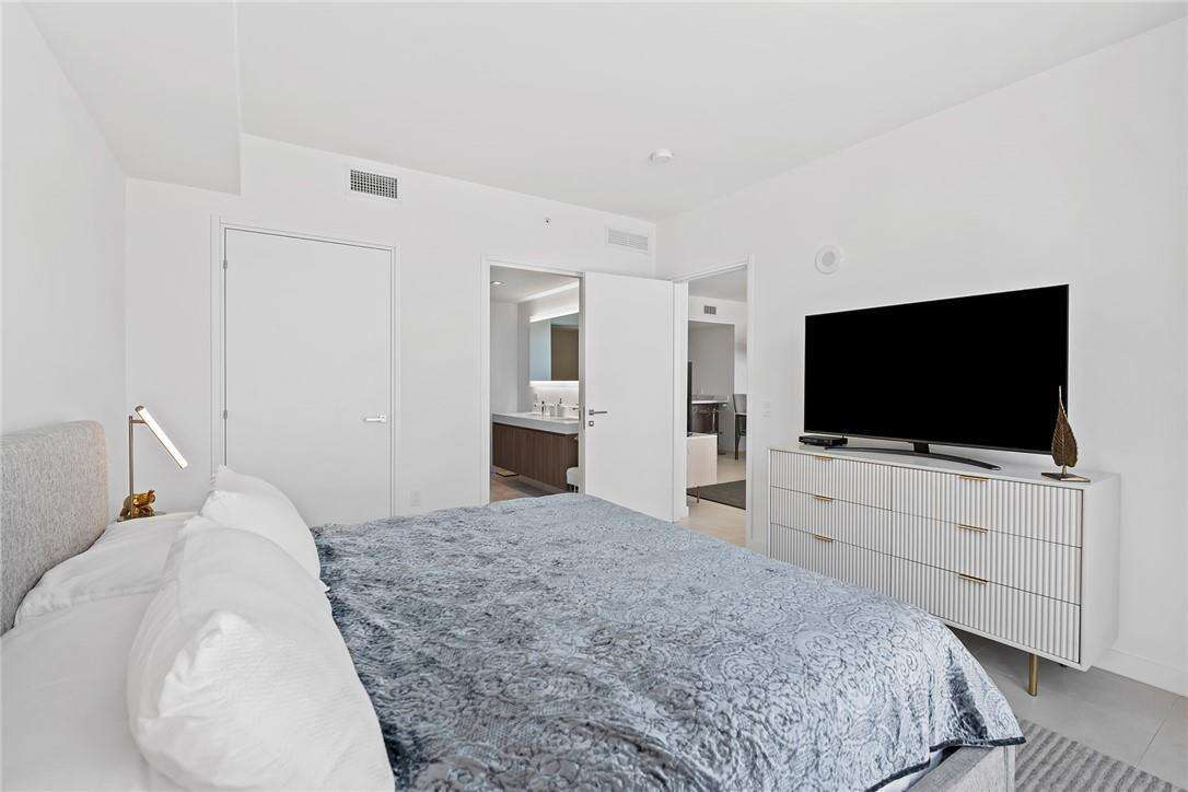 Tiffany House at 401 Birch, Fort Lauderdale, FL 33304 - For Rent photo 12