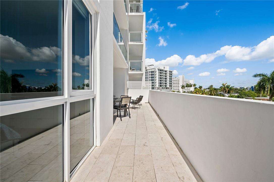 Tiffany House at 401 Birch, Fort Lauderdale, FL 33304 - For Rent photo 4