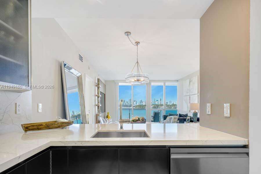 Bentley Bay at 540 W Ave, Miami Beach, FL 33139 - For Rent photo 8