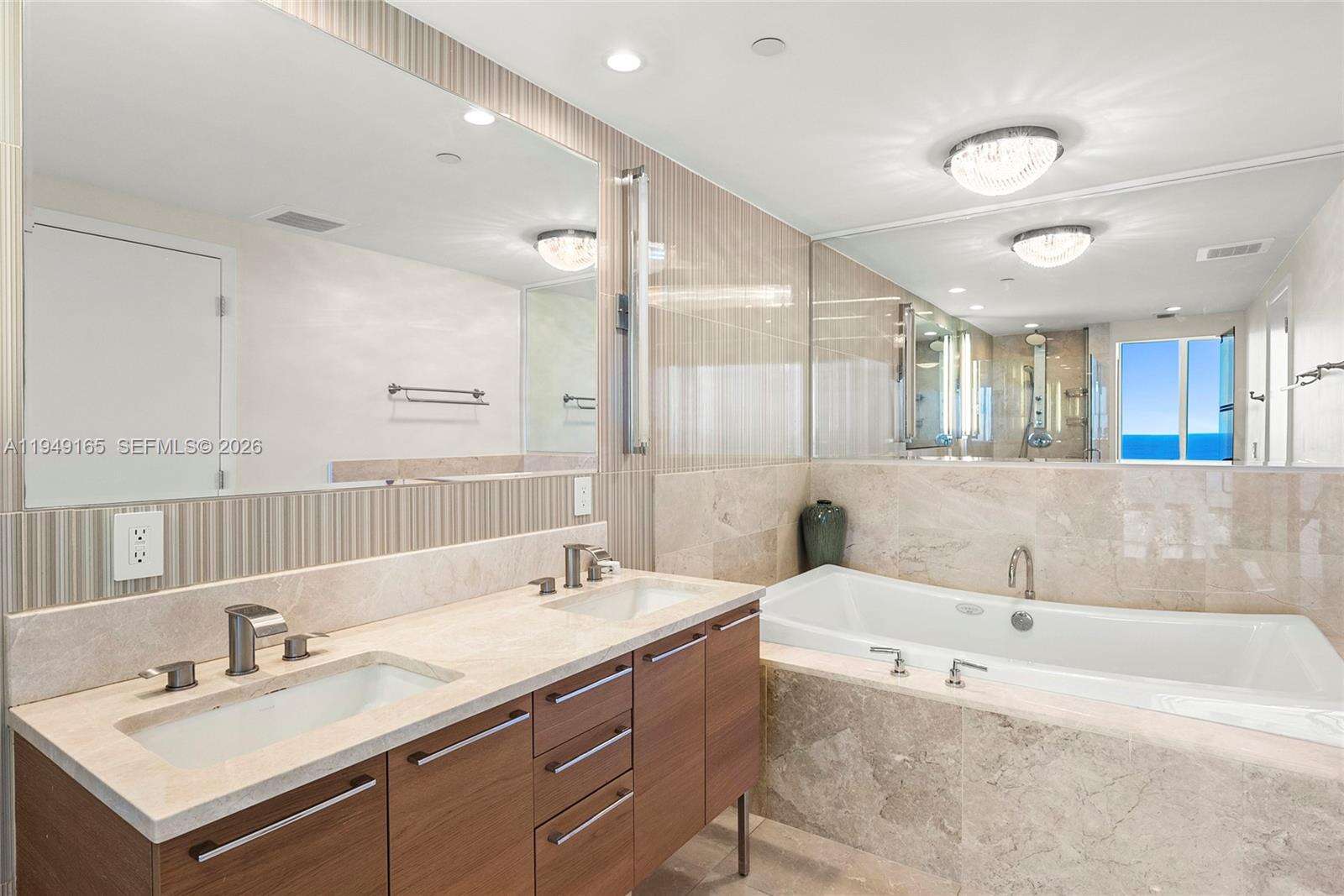 Jade Beach at 17001 Collins Ave, Sunny Isles Beach, FL 33160 - For Rent photo 21