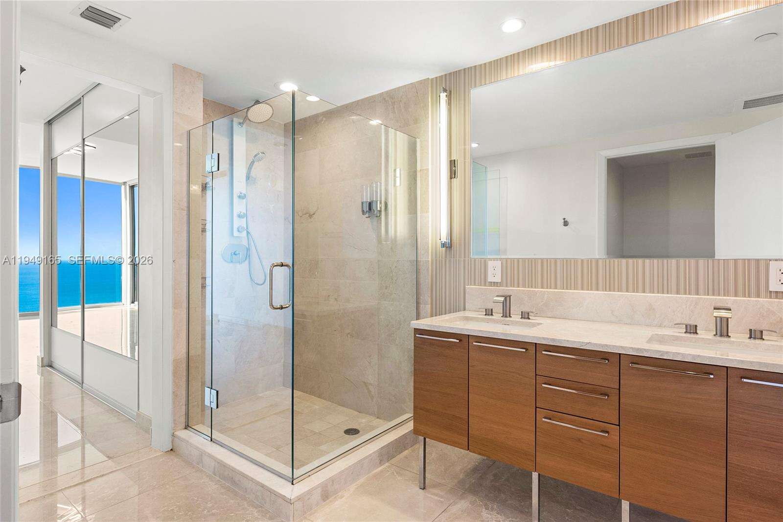 Jade Beach at 17001 Collins Ave, Sunny Isles Beach, FL 33160 - For Rent photo 22