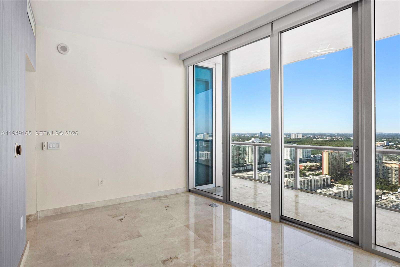 Jade Beach at 17001 Collins Ave, Sunny Isles Beach, FL 33160 - For Rent photo 32