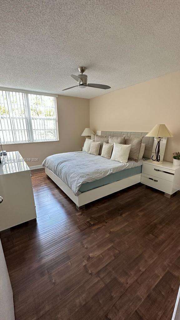 The Yacht Club At Aventura at 19901 Country Club Dr, Aventura, FL 33180 - For Rent photo 12