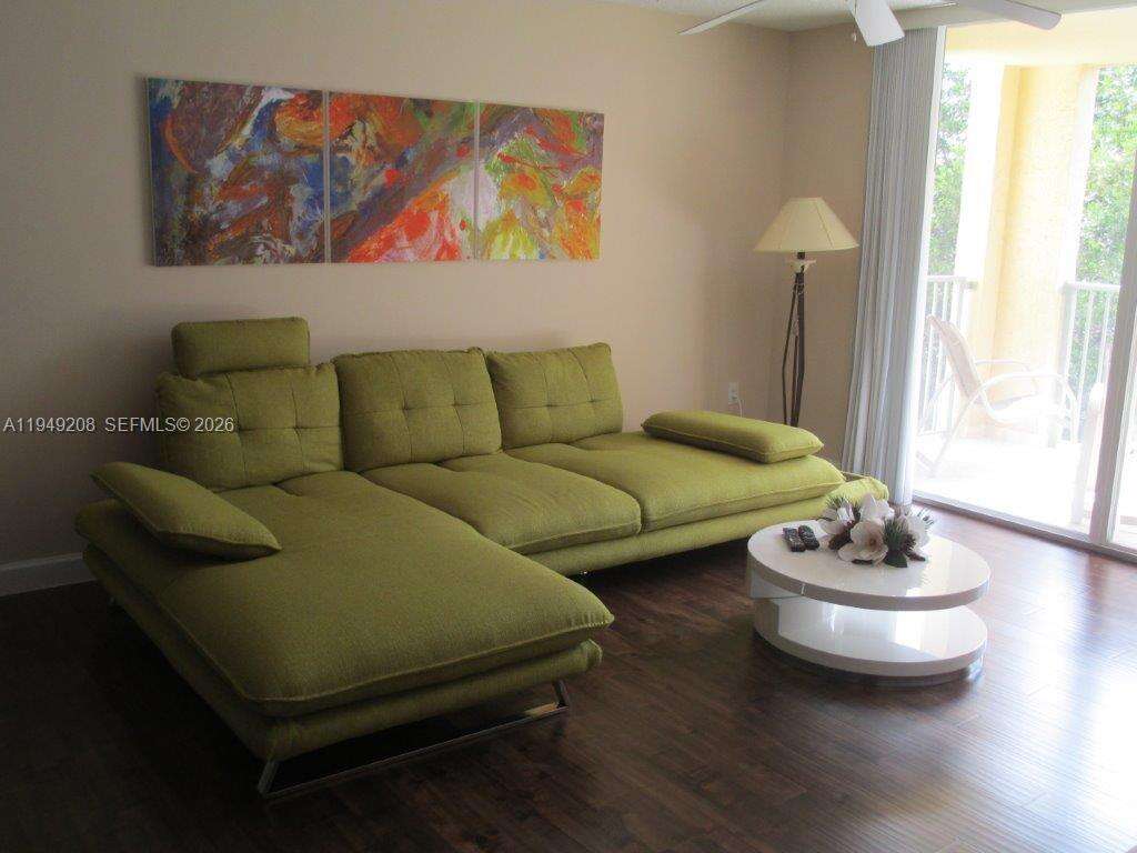 The Yacht Club At Aventura at 19901 Country Club Dr, Aventura, FL 33180 - For Rent photo 3
