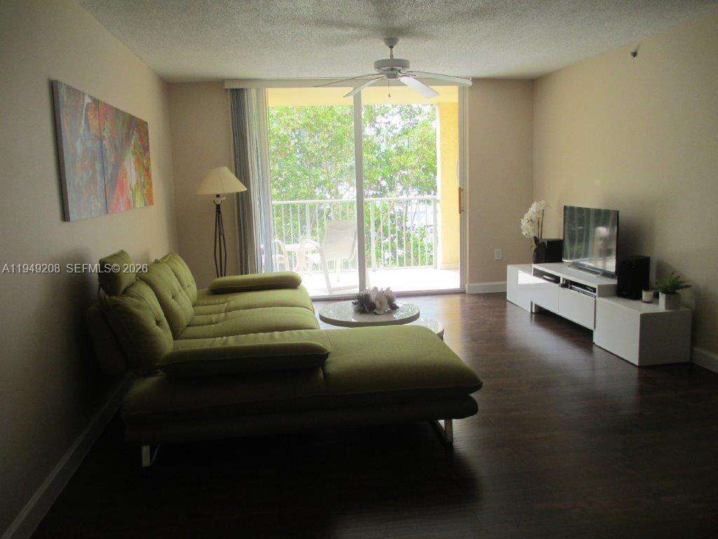 The Yacht Club At Aventura at 19901 Country Club Dr, Aventura, FL 33180 - For Rent photo 4