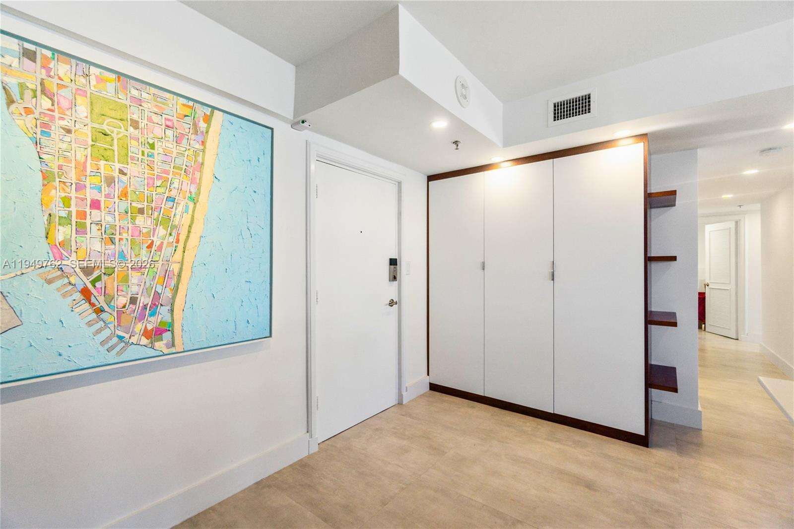 Decoplage at 100 Lincoln Rd, Miami Beach, FL 33139 - For Rent photo 11