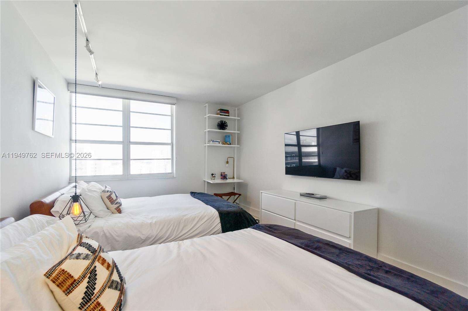 Decoplage at 100 Lincoln Rd, Miami Beach, FL 33139 - For Rent photo 13