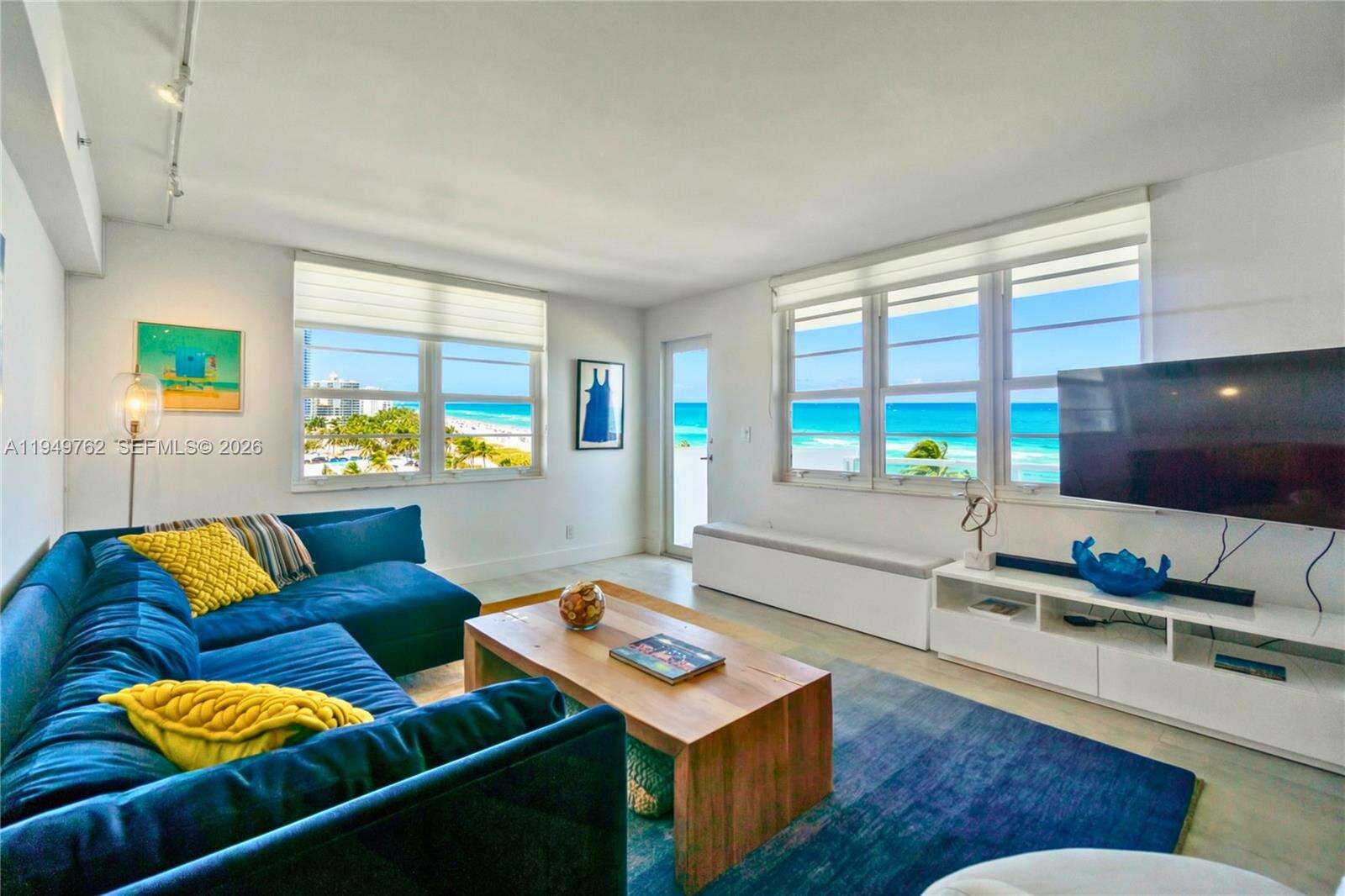 Decoplage at 100 Lincoln Rd, Miami Beach, FL 33139 - For Rent photo 3
