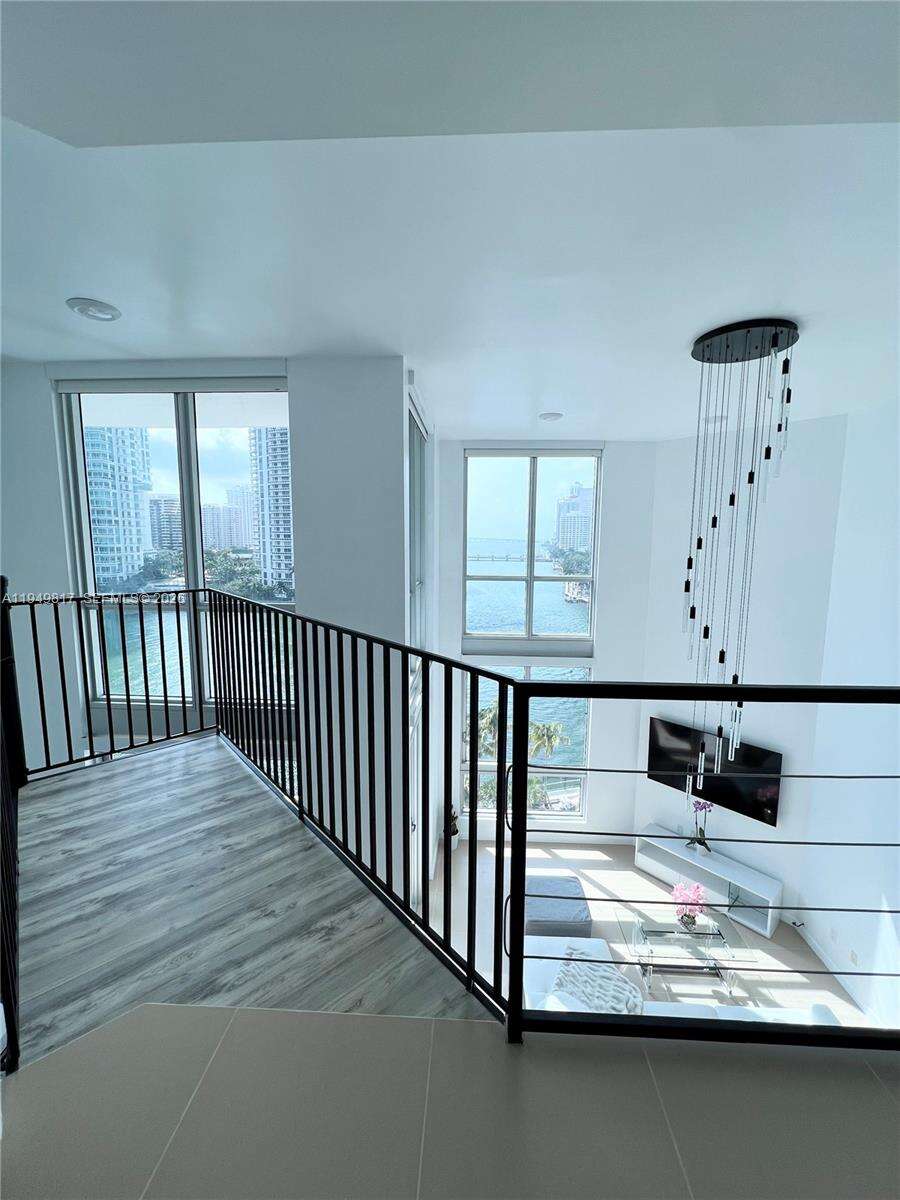 Met 1 at 300 Biscayne Blvd, Miami, FL 33131 - For Rent photo 11