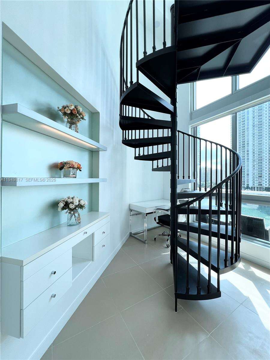 Met 1 at 300 Biscayne Blvd, Miami, FL 33131 - For Rent photo 14
