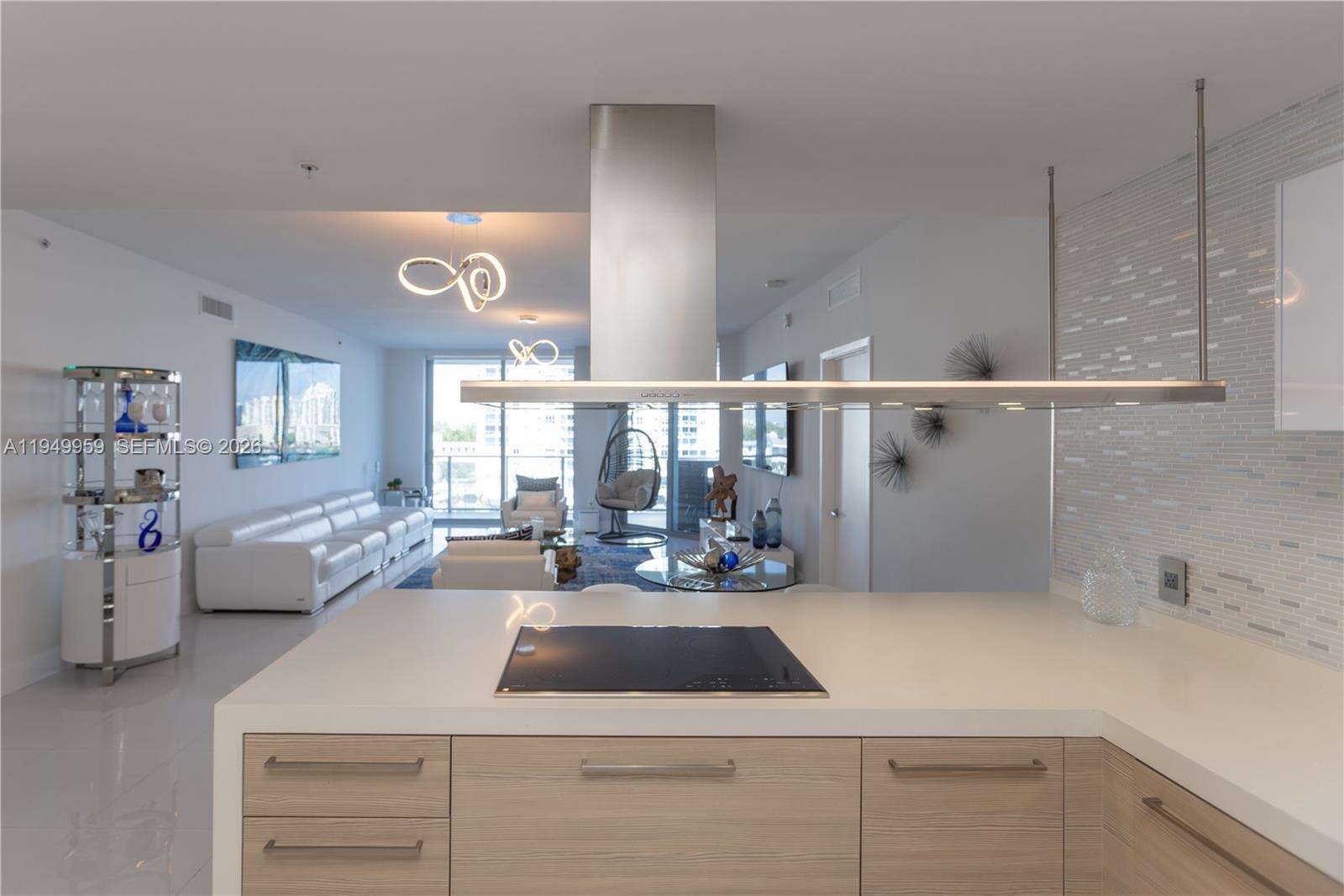 Marina Palms at 17111 Biscayne Blvd, North Miami Beach, FL 33160 - For Rent photo 16