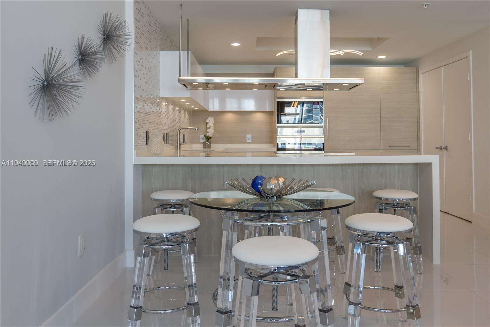 Marina Palms at 17111 Biscayne Blvd, North Miami Beach, FL 33160 - For Rent photo 17