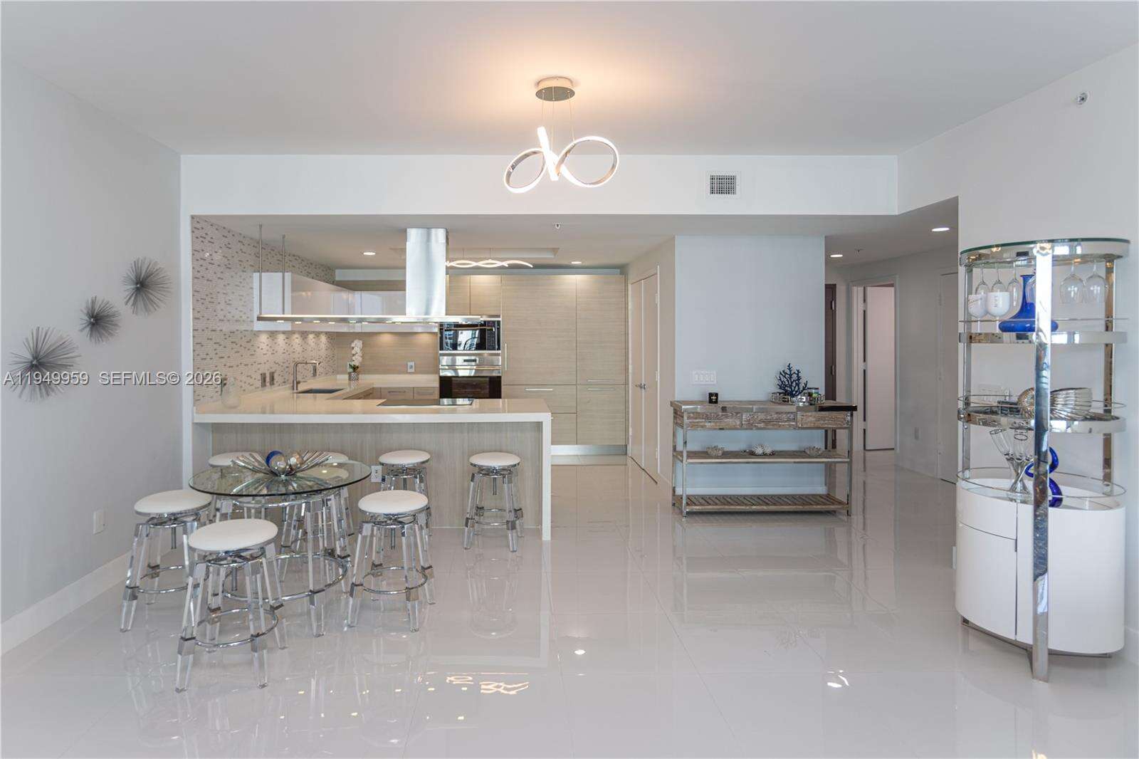 Marina Palms at 17111 Biscayne Blvd, North Miami Beach, FL 33160 - For Rent photo 22