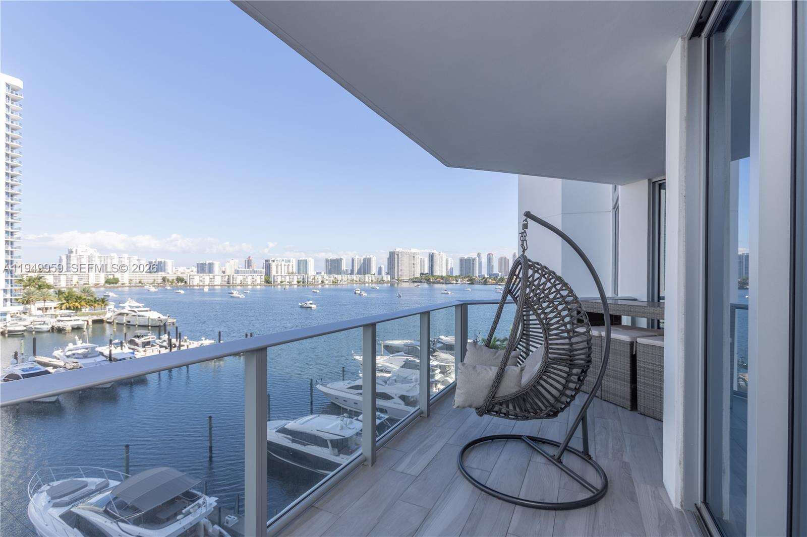 Marina Palms at 17111 Biscayne Blvd, North Miami Beach, FL 33160 - For Rent photo 32