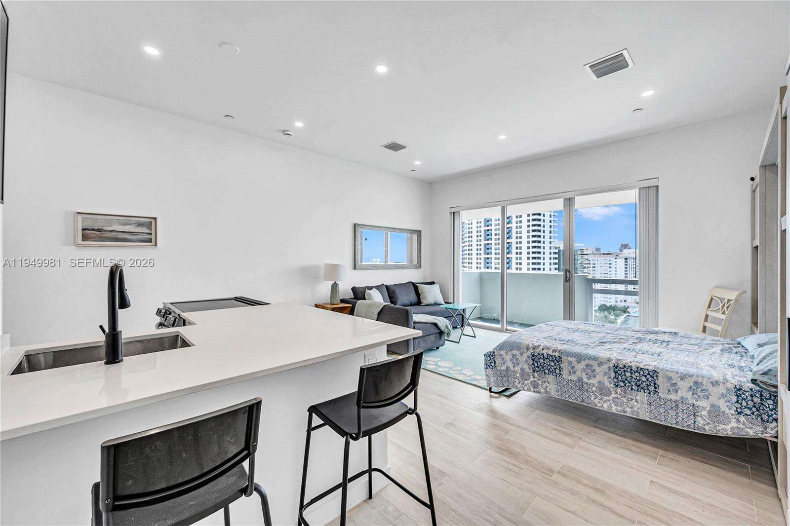 Flamingo South Beach at 1500 Bay Rd, Miami Beach, FL 33139 - For Rent photo 21