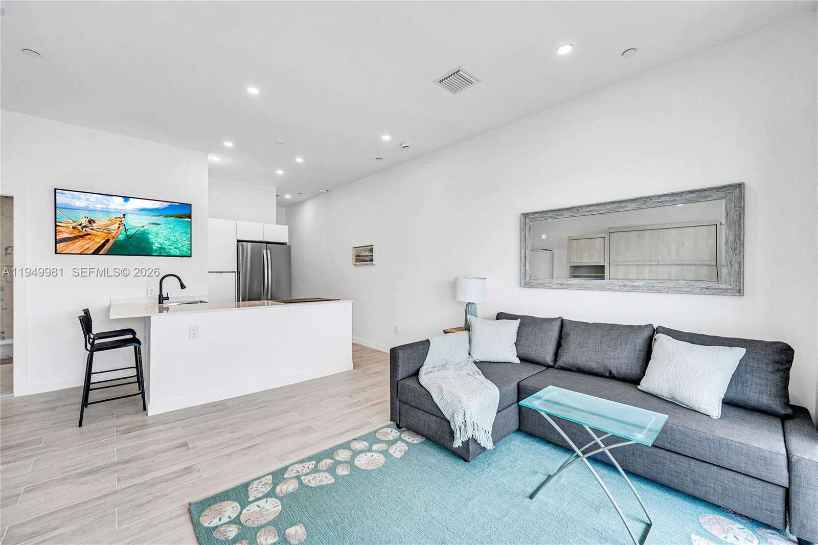 Flamingo South Beach at 1500 Bay Rd, Miami Beach, FL 33139 - For Rent photo 28