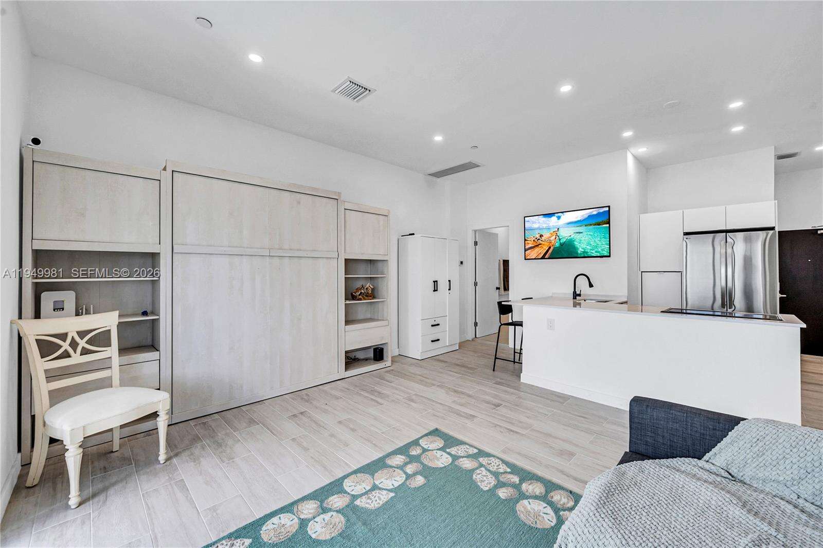Flamingo South Beach at 1500 Bay Rd, Miami Beach, FL 33139 - For Rent photo 29