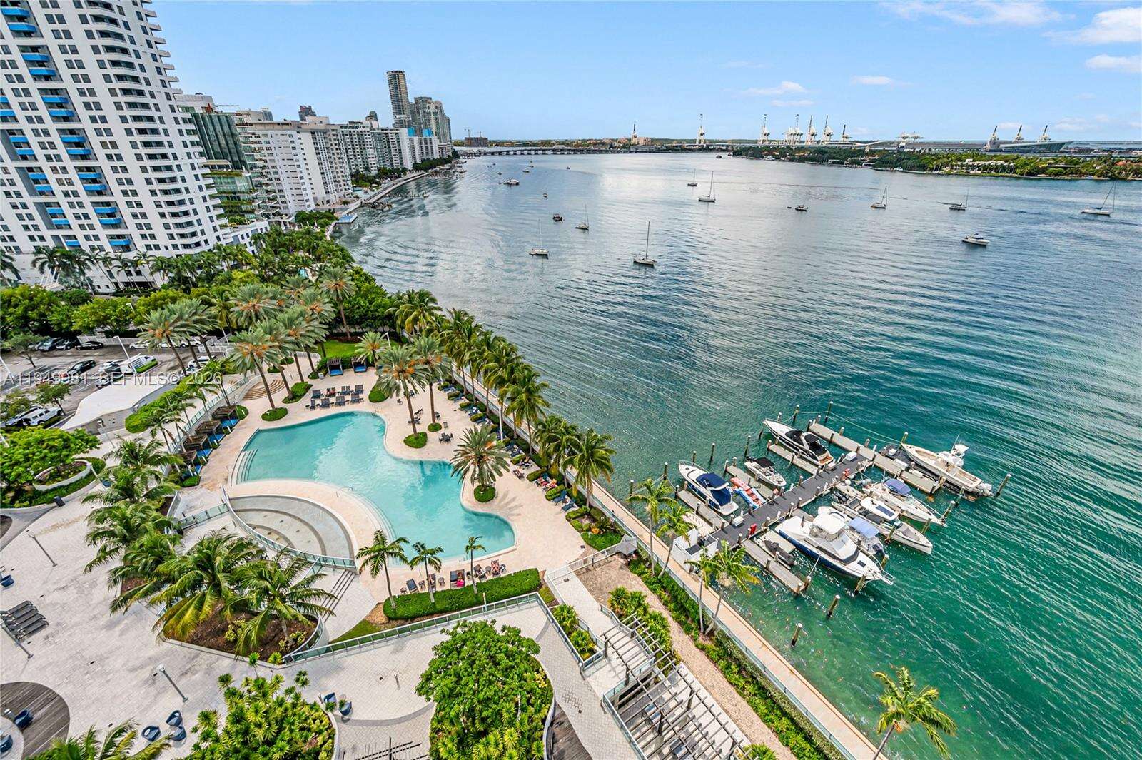 Flamingo South Beach at 1500 Bay Rd, Miami Beach, FL 33139 - For Rent photo 4