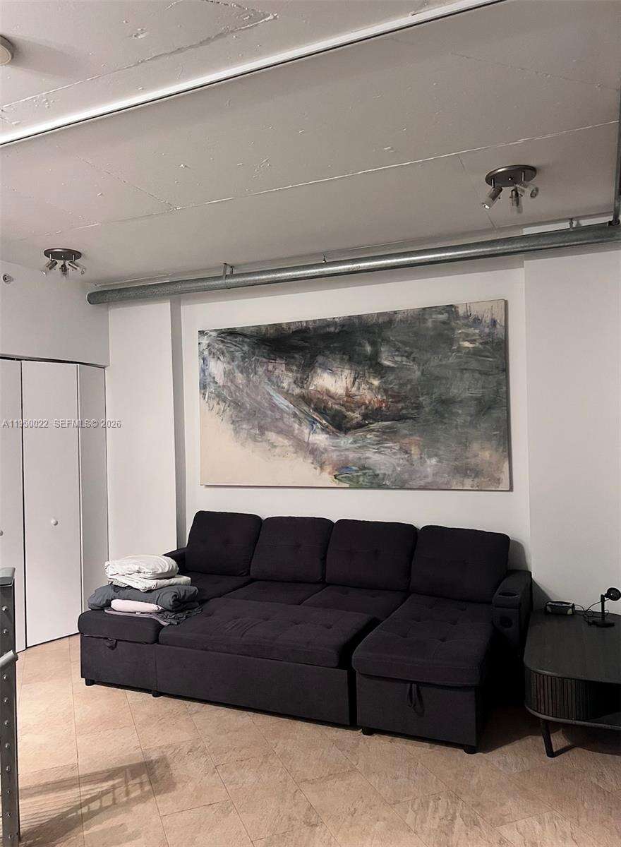 Neo Vertika at 690 1 Ct, Miami, FL 33130 - For Rent photo 22