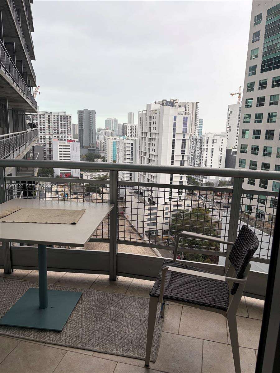 Neo Vertika at 690 1 Ct, Miami, FL 33130 - For Rent photo 25