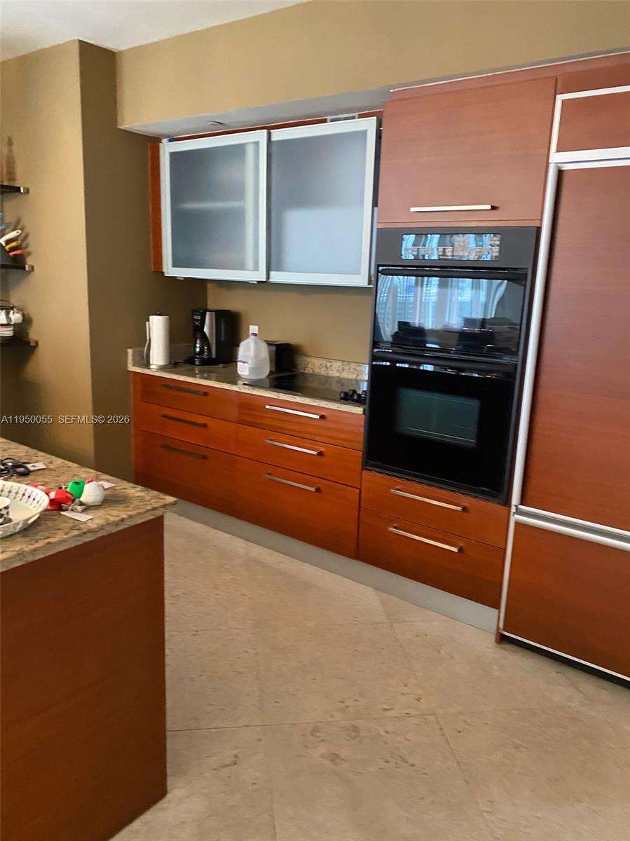 The Beach Club Two at 1830 Ocean Dr, Hallandale Beach, FL 33009 - For Rent photo 9