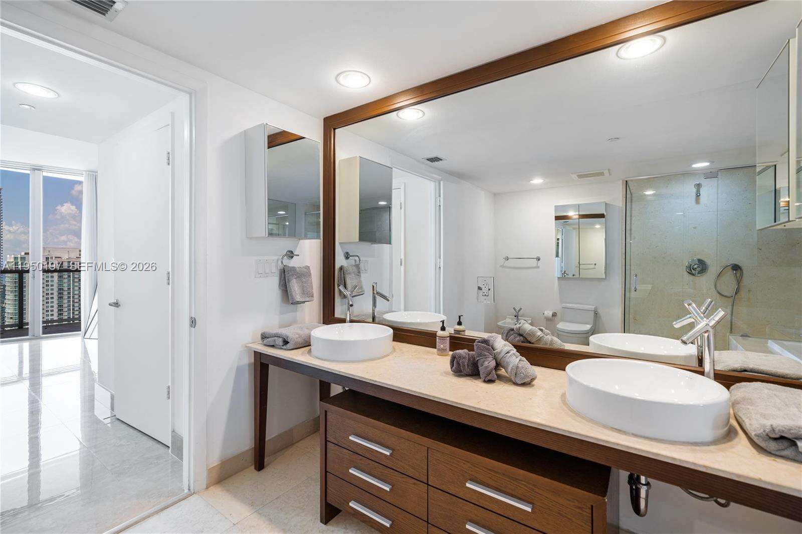 Icon Brickell 2 at 495 Brickell, Miami, FL 33131 - For Rent photo 17