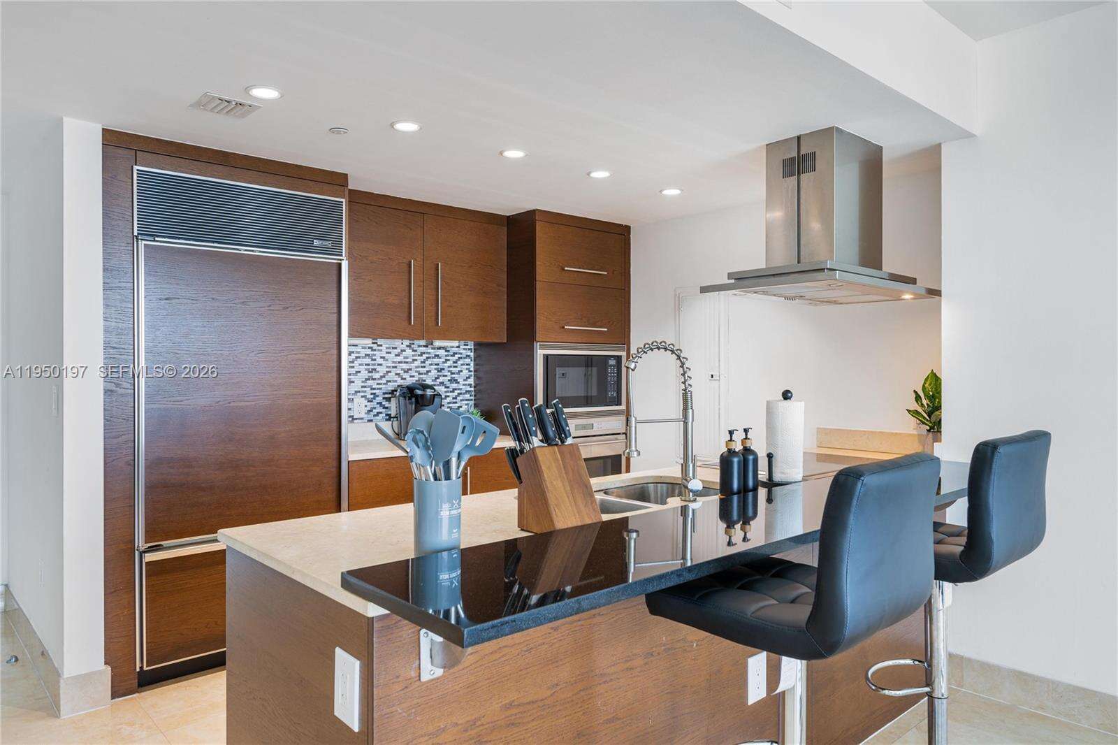 Icon Brickell 2 at 495 Brickell, Miami, FL 33131 - For Rent photo 5