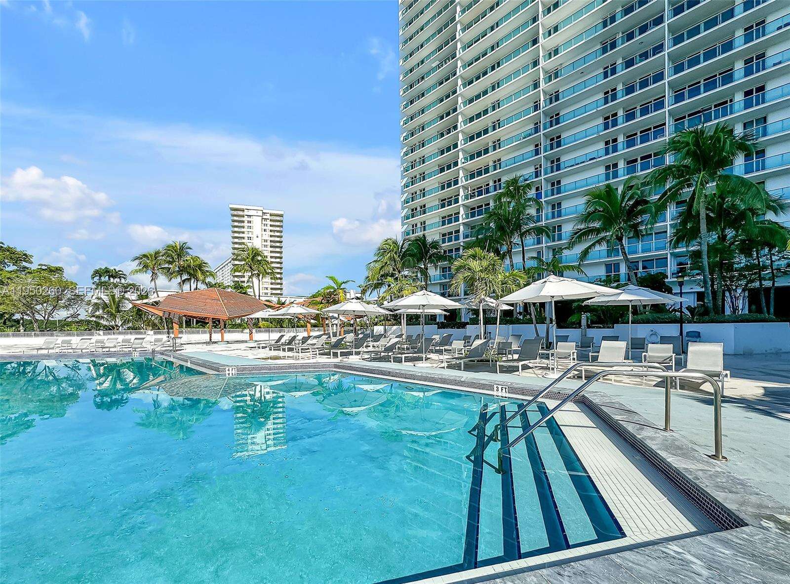 Arlen House at 100 Bayview Dr, Sunny Isles Beach, FL 33160 - For Rent photo 35