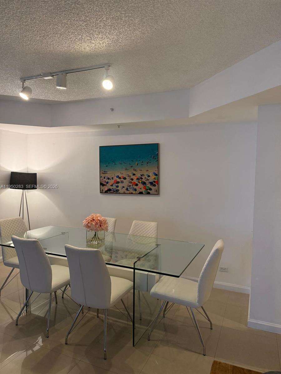 Courvoisier Courts at 701 Brickell Key Blvd, Miami, FL 33131 - For Rent photo 6