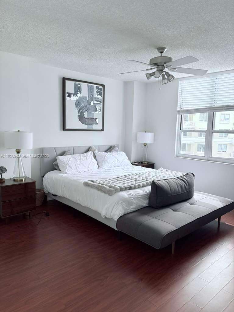 Courvoisier Courts at 701 Brickell Key Blvd, Miami, FL 33131 - For Rent photo 7