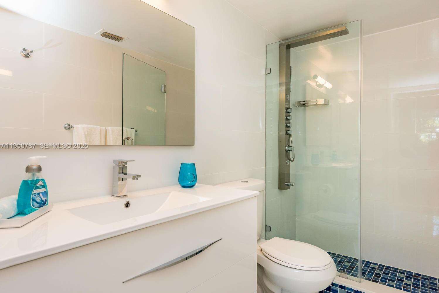 The Yacht Club At Aventura at 19801 Country Club Dr, Aventura, FL 33180 - For Rent photo 27