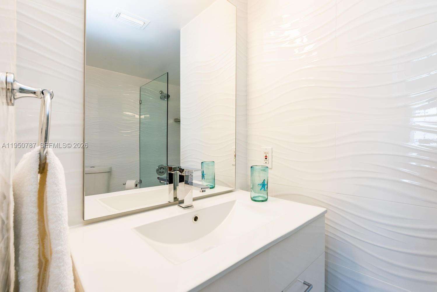 The Yacht Club At Aventura at 19801 Country Club Dr, Aventura, FL 33180 - For Rent photo 34