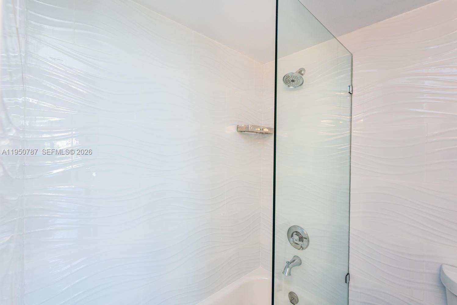 The Yacht Club At Aventura at 19801 Country Club Dr, Aventura, FL 33180 - For Rent photo 35