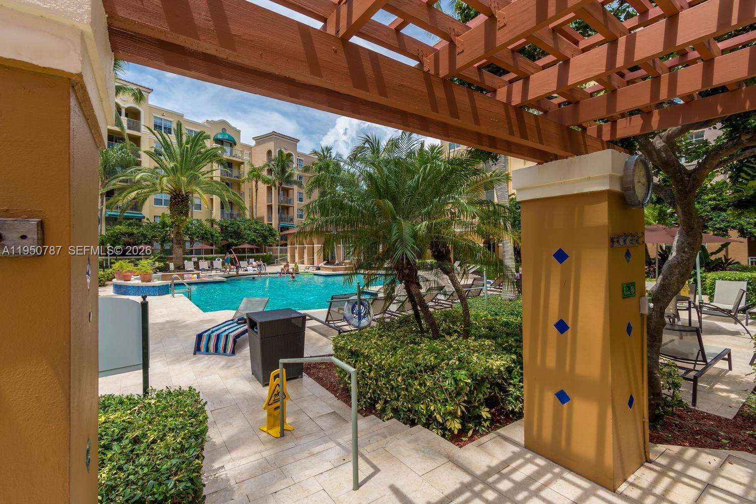 The Yacht Club At Aventura at 19801 Country Club Dr, Aventura, FL 33180 - For Rent photo 39