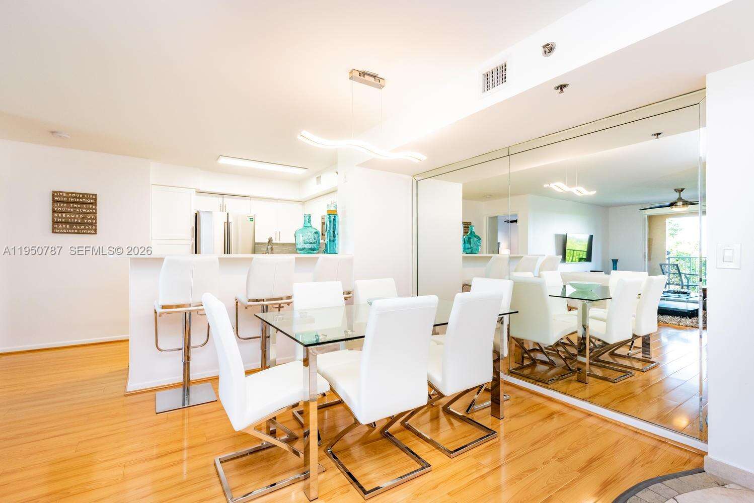 The Yacht Club At Aventura at 19801 Country Club Dr, Aventura, FL 33180 - For Rent photo 5