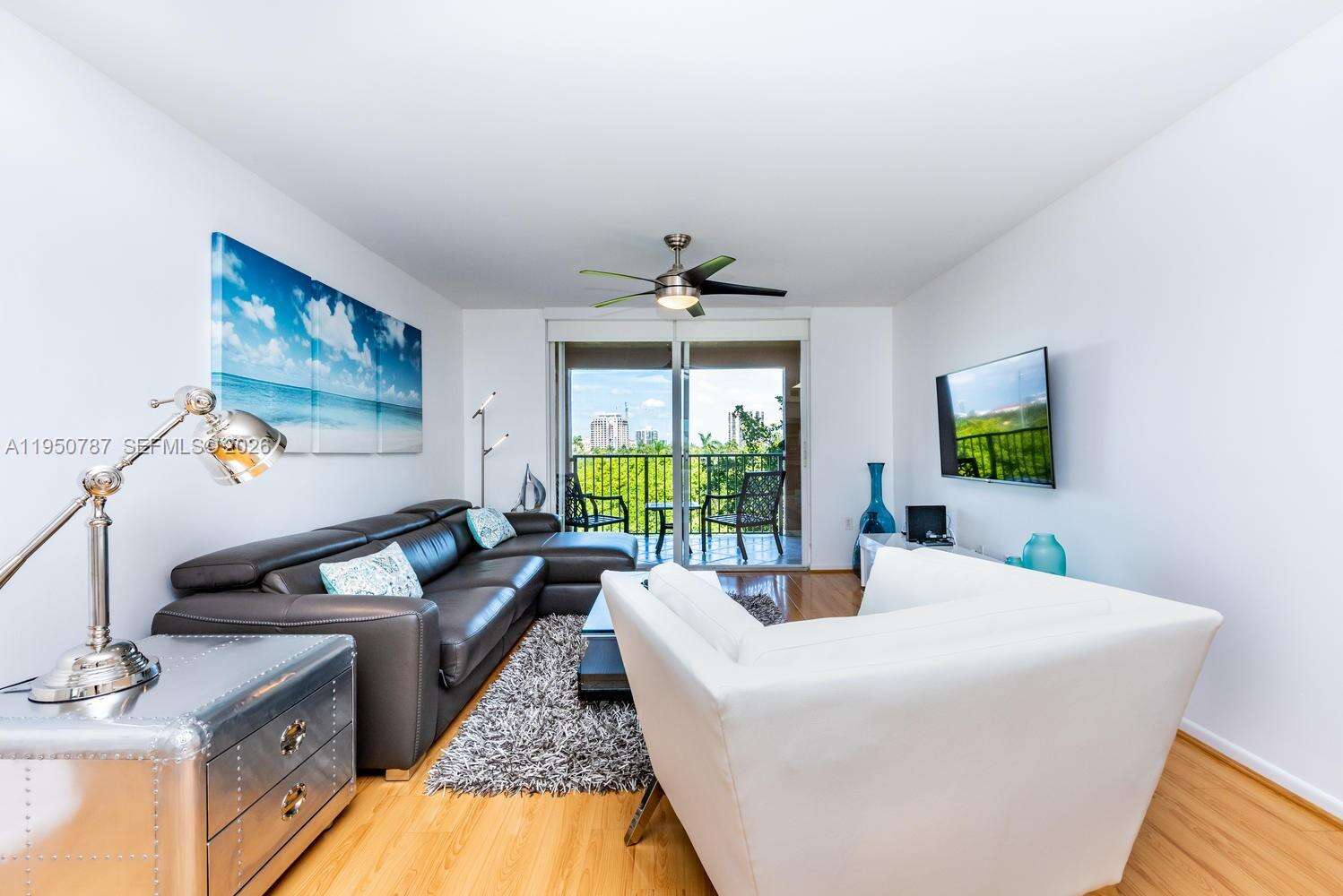 The Yacht Club At Aventura at 19801 Country Club Dr, Aventura, FL 33180 - For Rent photo 9